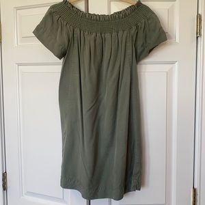 Vineyard Vines Women’s dress size small